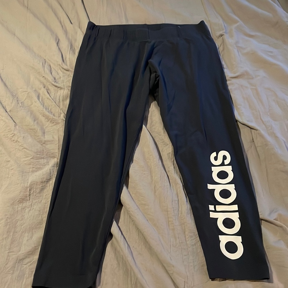 Adidas leggings